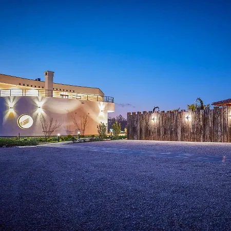 La Dominika